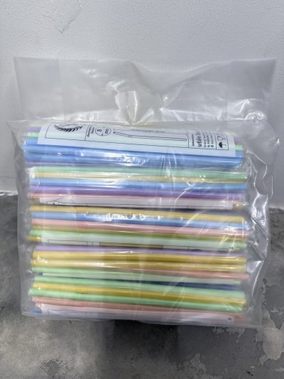 TAF8P50F#หลอดงอคละสีห่อฟิล์ม 8มิล 100เส้น ตราช้าง  5ชิ้น / แพ็ค  ราคา 15 บาท