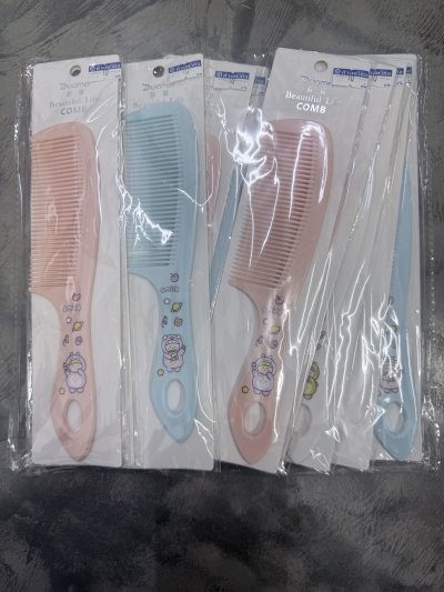 LY-86165#หวี คละแบบ 12ชิ้น/แพ็ค ราคา15บาท