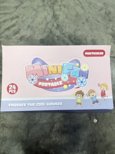 62471#พัดลม 24 ชิ้น /โหล ราคา20 บาท