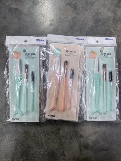 LY-85735#ชุดเสริมสวย 1*3pcs. 12 ชิ้น /โหล ราคา 19 บาท