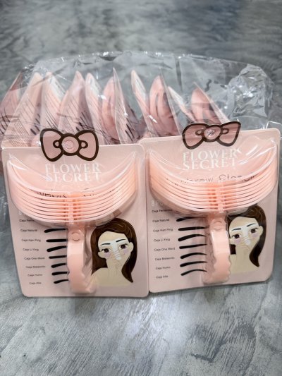 LY-85284#ชุดแม่แบบเขียนคิ้ว 1*8