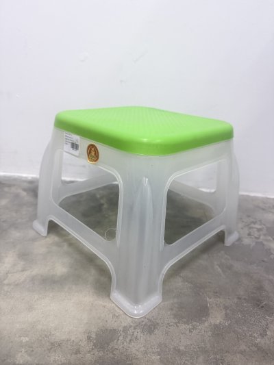 เก้าอี้ 259ใส 12 ชิ้น /โหล ราคา 39 บาท