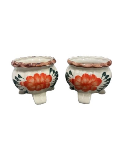 กระถางธูปสามขาลายดอกไม้ คละสี/ชิ้น