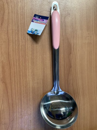 A042-50 กระบวยเลสด้ามสี 12ชิ้น/แพ็ค ราคา20บาท