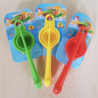 A037-109  คั้นมะนาว/ส้มมือบีบ 12ชิ้น/แพ็ค ราคา20บาท