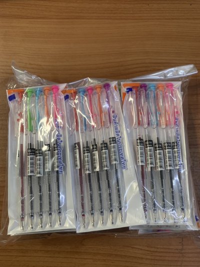 ปากกาหมึกน้ำมันOG14สีน้ำเงิน,แดง1*5 บรรจุ12ชิ้น/แพ็ค ราคา20บาท/ชิ้น
