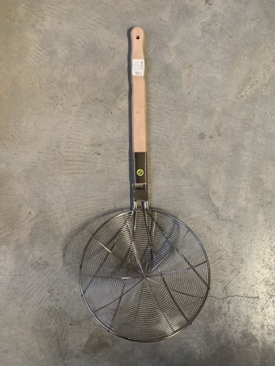 A042-129#ตะแกรงด้ามไม้ 12ชิ้น/แพ็ค ราคา149บาท