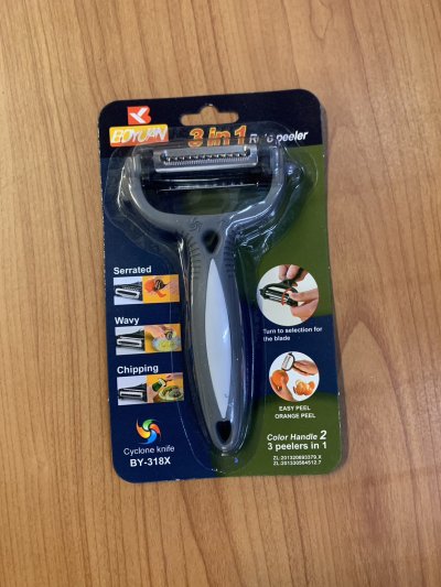 A042-143#ที่ปอกผัก 12ชิ้น/แพ็ค ราคา20บาท