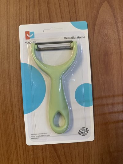 A042-140#ขูดผักสีหวาน 12ชิ้น/แพ็ค ราคา15บาท