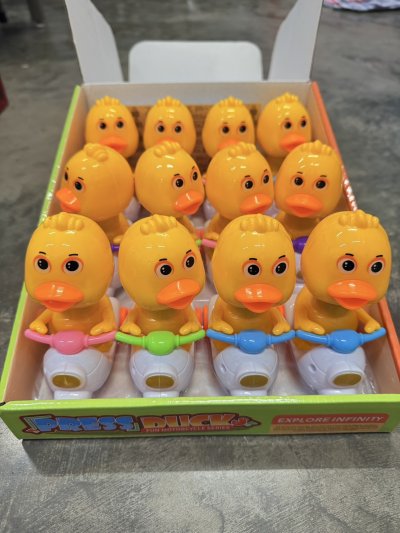 65443#เป็ดขี่รถ 12ชิ้น / โหล ราคา 20 บาท