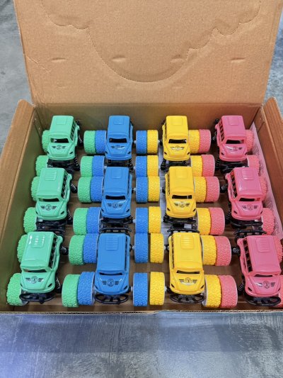 62572#รถของเล่นบิ๊กฟุต 12ชิ้น / โหล ราคา 20 บาท