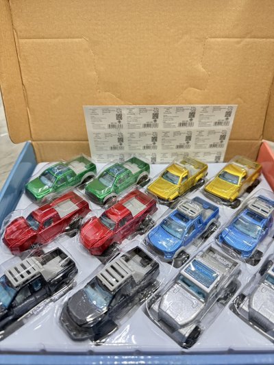 68180#รถ 12แพ็ค/ โหล ราคา 20 บาท