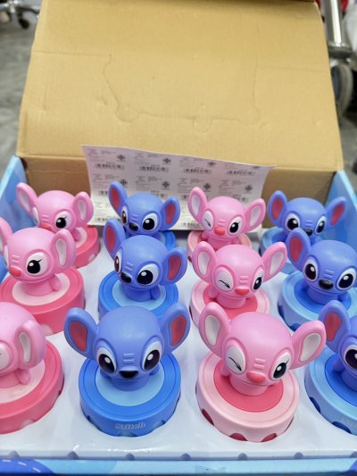 60619#สติชท์กดแล้ววิ่ง 12ชิ้น/ โหล ราคา 20 บาท