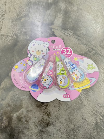 8281#เทปลบคำผิด แพ็ค4ชิ้น  12ชิ้น/ แพ็ค ราคา 20 บาท