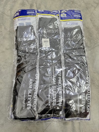 B-79007A#ปลอกแขนสีดำ 42 cm. 12ชิ้น/ โหล ราคา 20 บาท