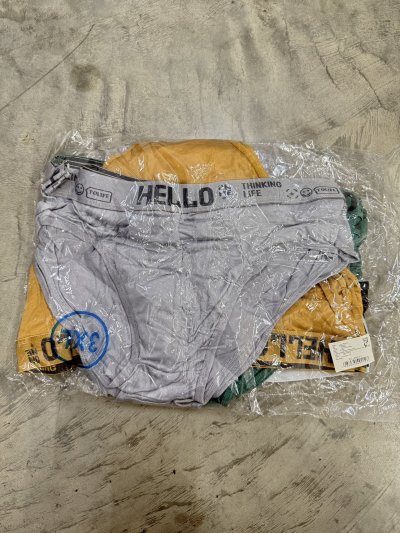 49212#กางเกงในผู้ชาย 3XL 12ชิ้น/ แพ็ค ราคา 20 บาท