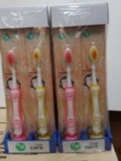 แปรงสีฟันเด็ก แพนกวิน 12ชิ้น/แพ็ค ราคา15บาท