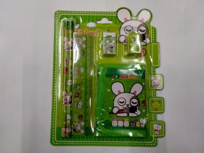 ชุดเครื่องเขียนหลายอย่าง บรรจุ12ชิ้น/แพ็ค ราคา20บาท/ชิ้น