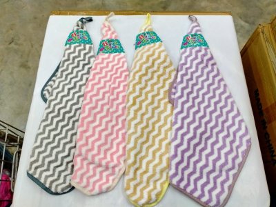A035-70#ผ้าเช็ดมือแขวนลายหยัก บรรจุ12ชิ้น/แพ็ค ราคา20บาท/ชิ้น