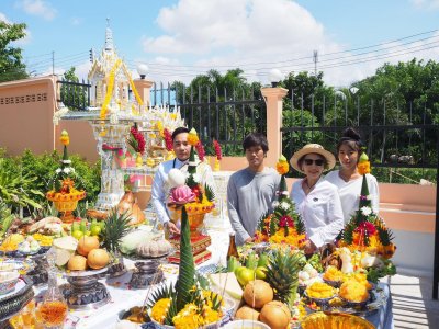 ศาลพระภูมิติดกระจกและศาลเจ้าที่ติดกระจก พร้อมแพคเกจตั้งศาลพระภูมิ โดย ก.วัฒนาพานิช