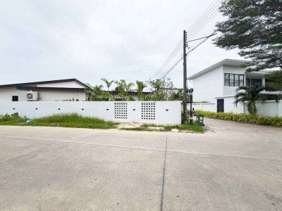เชิงทะเล พูลวิลล่า Choeng Thale Pool Villa 174 Sqm