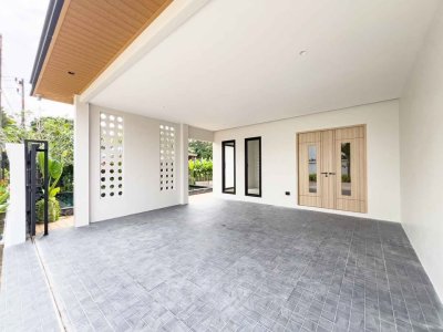 เชิงทะเล พูลวิลล่า Choeng Thale Pool Villa 174 Sqm
