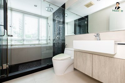 The Crest Sukhumvit 24