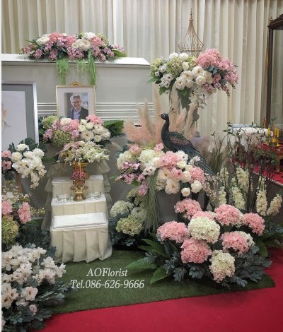 ดอกไม้งานศพ วัดเสมียนนนารี  คุณฐากูร บุนปาน 
