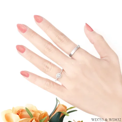 รูปมือ แหวนเพชรคู่ WD753 & WD832 รูปมือ แหวนเพชรคู่ WD753 & WD832