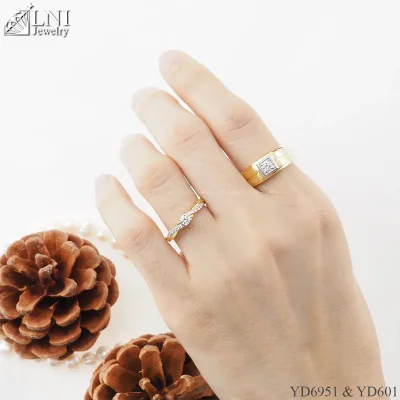 รูปมือ แหวนเพชรคู่ YD6951 & YD601 รูปมือ แหวนเพชรคู่ YD6951 & YD601