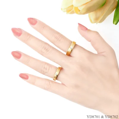 รูปมือ แหวนเพชรคู่ YD8701 & YD8702 รูปมือ แหวนเพชรคู่ YD8701 & YD8702