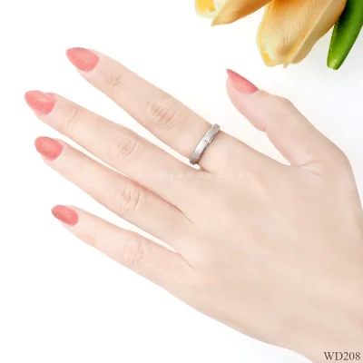 รูปมือ WD208 แหวนเพชรเม็ดเดียว แรขนแมว รูปมือ WD208 แหวนเพชรเม็ดเดียว แรขนแมว