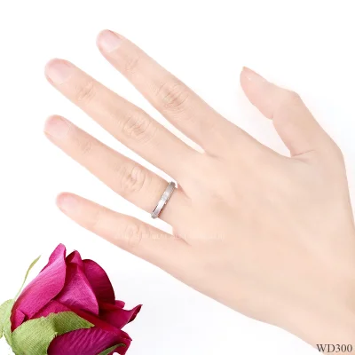 รูปมือ WD300 แหวนเกลี้ยง แรขนแมว รูปมือ WD300 แหวนเกลี้ยง แรขนแมว