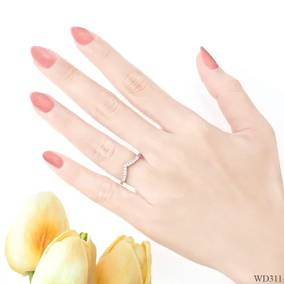 รูปมือ WD311 แหวนเพชรทรงมงกุฏ รูปมือ WD311 แหวนเพชรทรงมงกุฏ