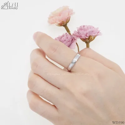 รูปมือ WD390 แหวนเพชรเม็ดเดียว รูปมือ WD390 แหวนเพชรเม็ดเดียว