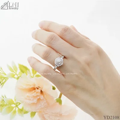 รูปมือ YD2108 แหวนเพชรล้อม รูปมือ YD2108 แหวนเพชรล้อม
