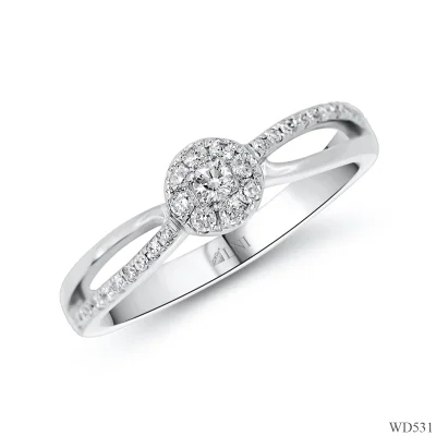 WD531 แหวนเพชรกระจุก