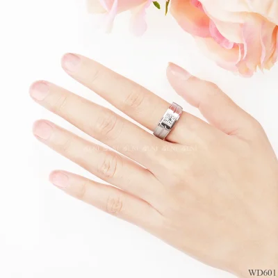รูปมือ WD601 แหวนเพชรเม็ดเดียว แรขนแมว รูปมือ WD601 แหวนเพชรเม็ดเดียว แรขนแมว