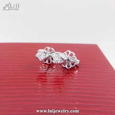 WD610 ต่างหูเพชรเม็ดเดียว WD610 ต่างหูเพชรเม็ดเดียว