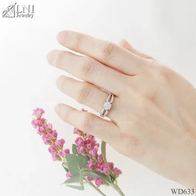 รูปมือ WD633 แหวนเพชรล้อม รูปมือ WD633 แหวนเพชรล้อม