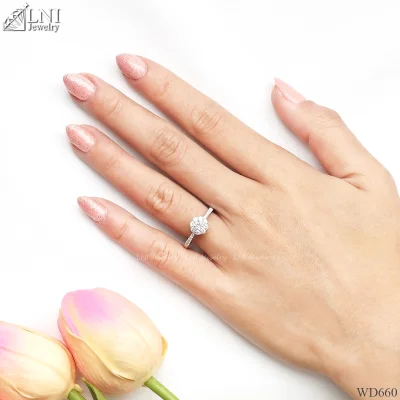 รูปมือ WD660 แหวนเพชรล้อม รูปมือ WD660 แหวนเพชรล้อม