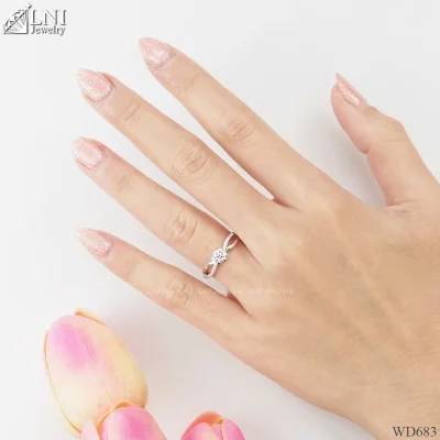 รูปมือ WD683 แหวนเพชร GIA รูปมือ WD683 แหวนเพชร GIA