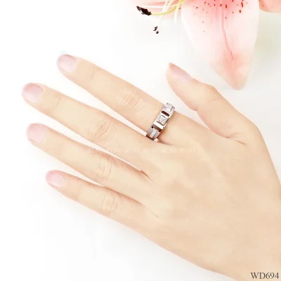 รูปมือ WD694 แหวนเพชร รูปมือ WD694 แหวนเพชร