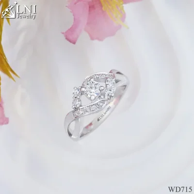 WD715 แหวนเพชรล้อม WD715 แหวนเพชรล้อม