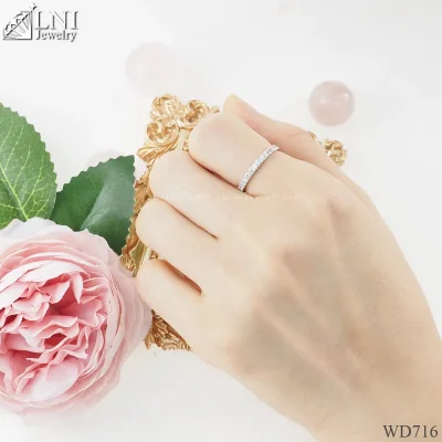 รูปมือ WD716 แหวนเพชรแถว รูปมือ WD716 แหวนเพชรแถว
