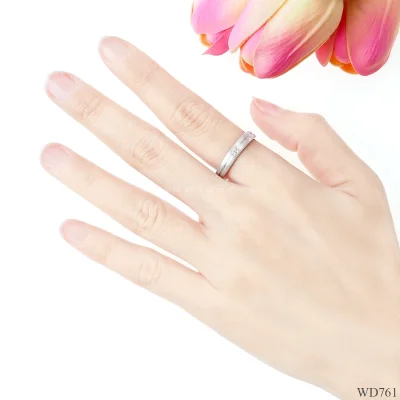 รูปมือ WD761 แหวนเพชรเม็ดเดียว แรขนแมว รูปมือ WD761 แหวนเพชรเม็ดเดียว แรขนแมว