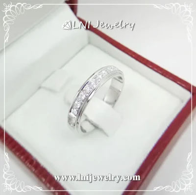 WD790 แหวนเพชรแถว รูปหัวใจ WD790 แหวนเพชรแถว รูปหัวใจ