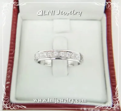 WD790 แหวนเพชรแถว รูปหัวใจ WD790 แหวนเพชรแถว รูปหัวใจ