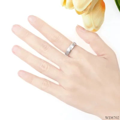 รูปมือ WD8702 แหวนเพชรเม็ดเดียว แรขนแมว รูปมือ WD8702 แหวนเพชรเม็ดเดียว แรขนแมว