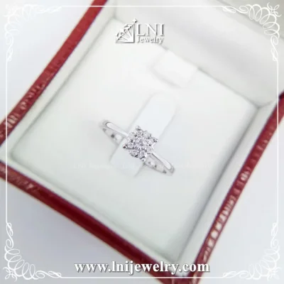 WD873 แหวนเพชรกระจุก WD873 แหวนเพชรกระจุก